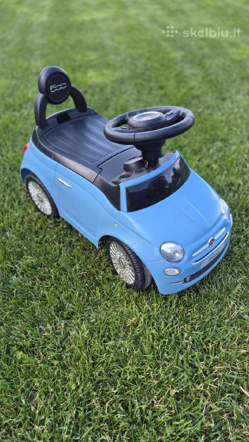 Paspiriama mašinėlė Fiat 500