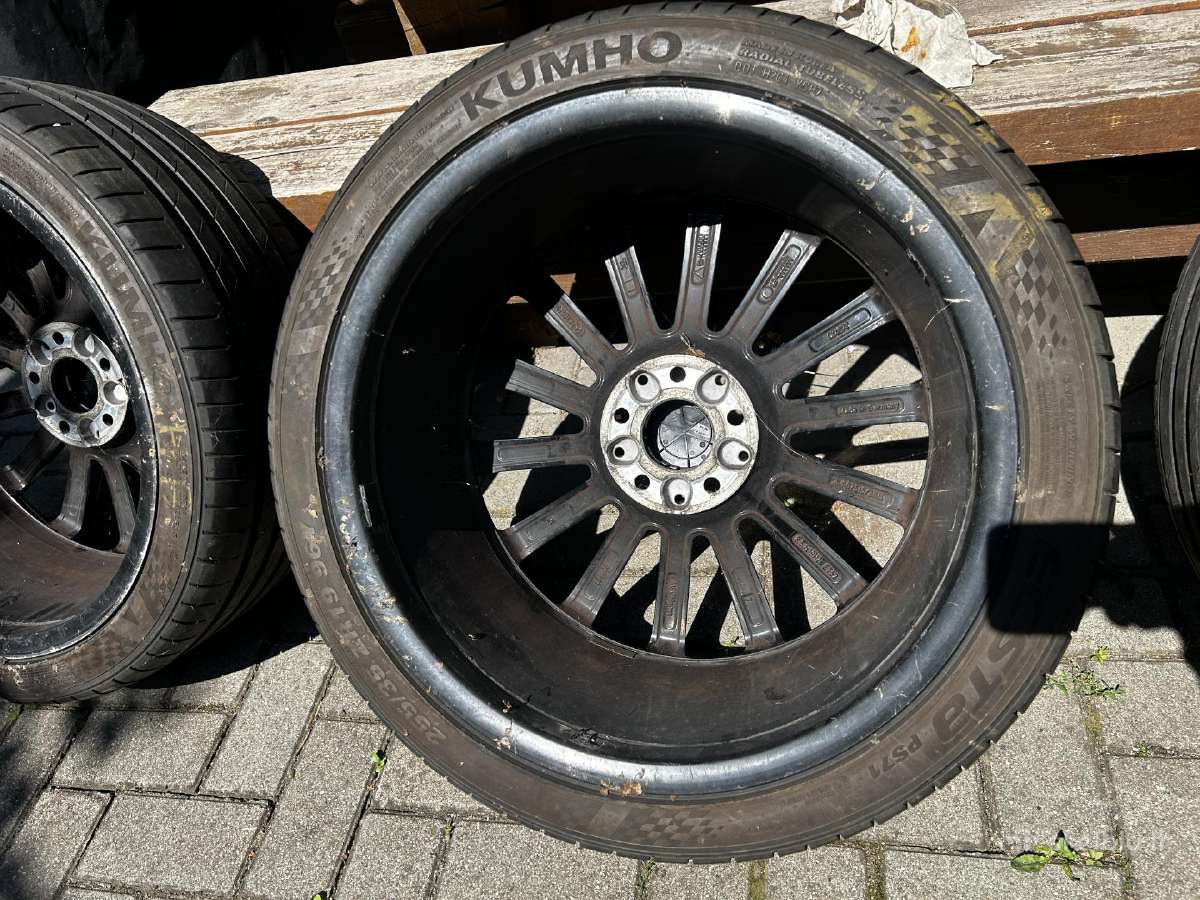 Amg Diskai su padangomis 225/35 R 19