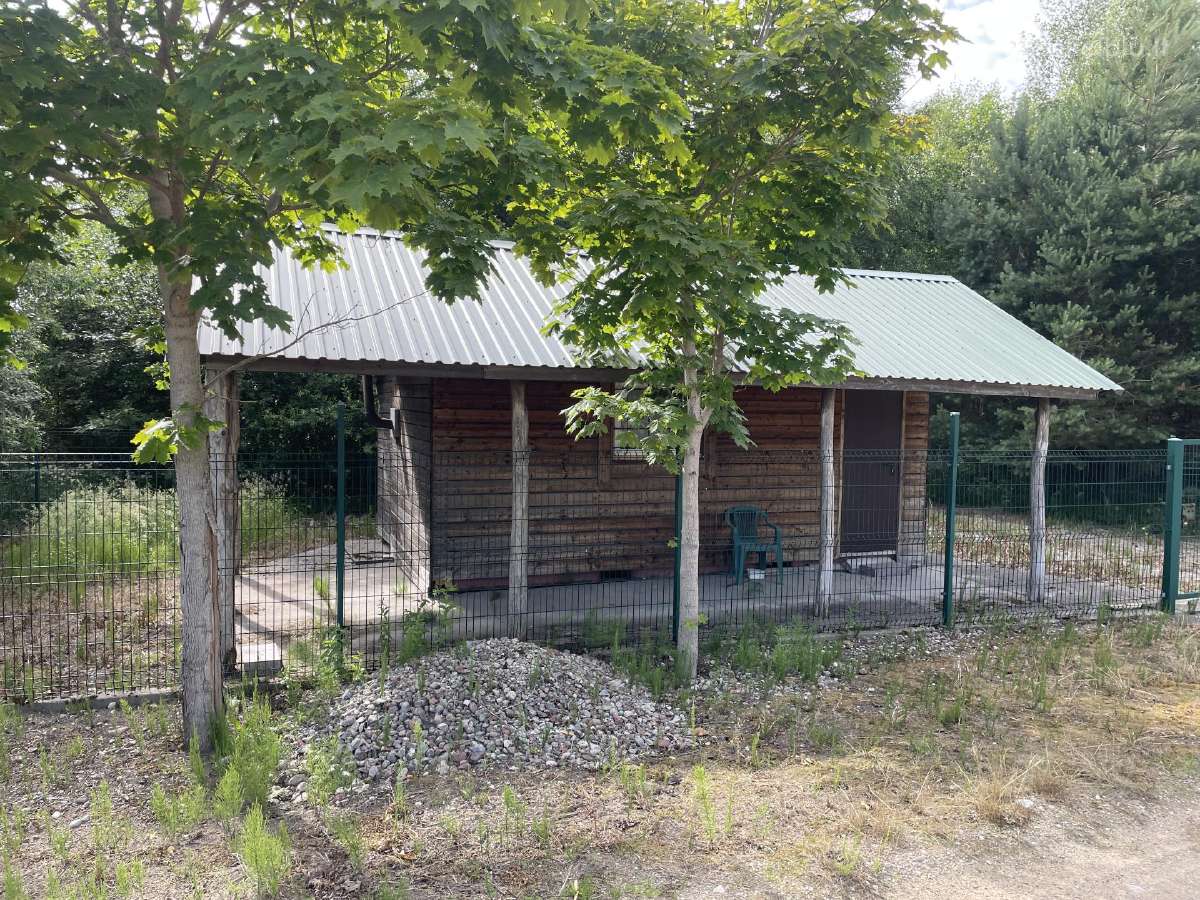 Išnuomojamas sklypas/aikštelė veiklai vykdyti