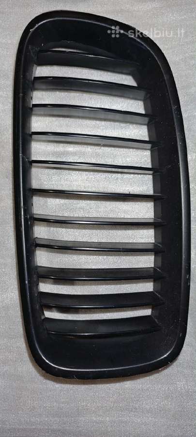 Bmw F30 priekines groteles