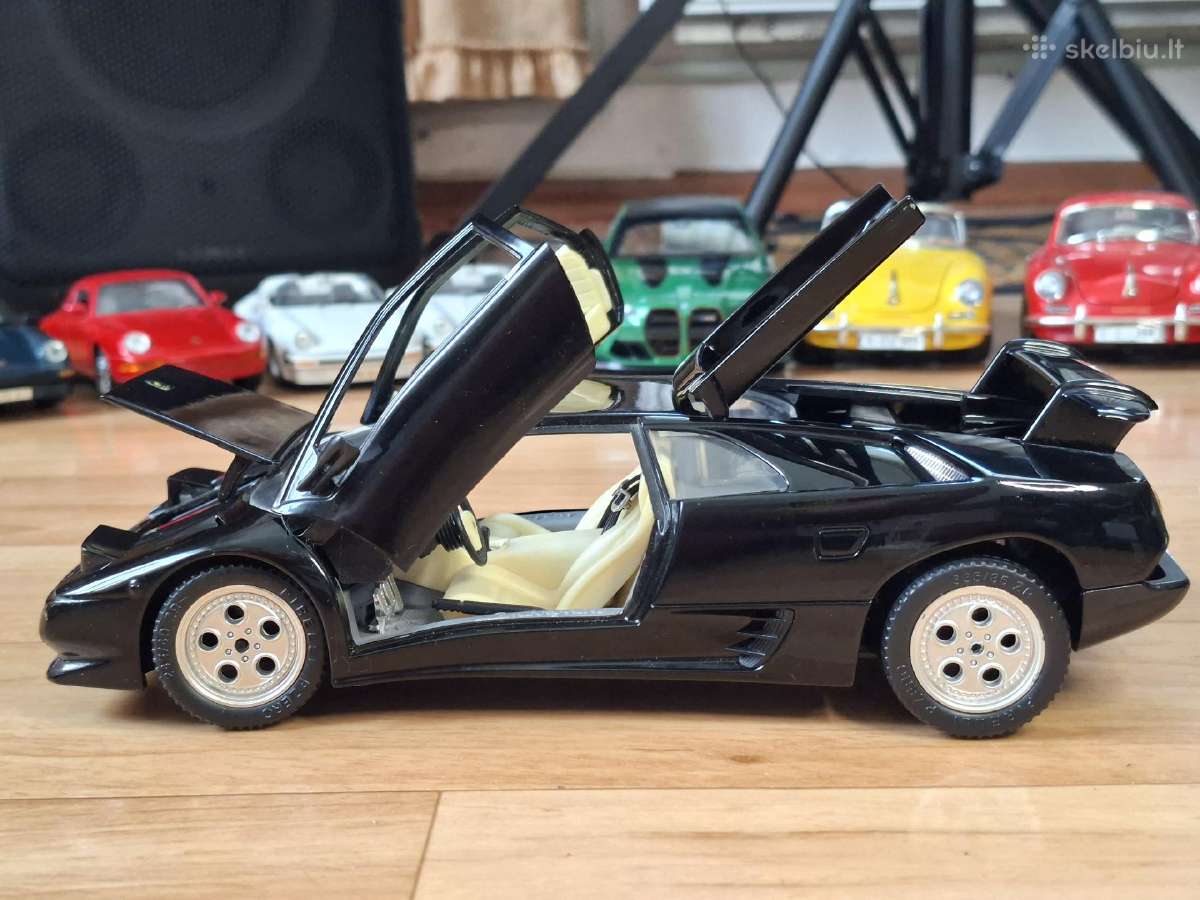 1:18 Lamborghini Diablo - nuotraukos Nr. 3