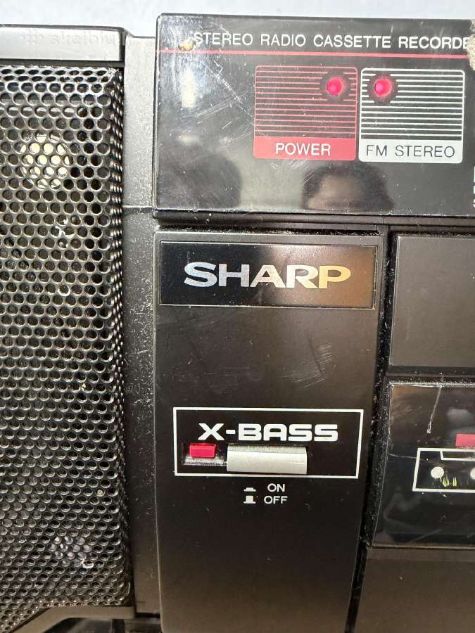 Sharp radijas - nuotraukos Nr. 2