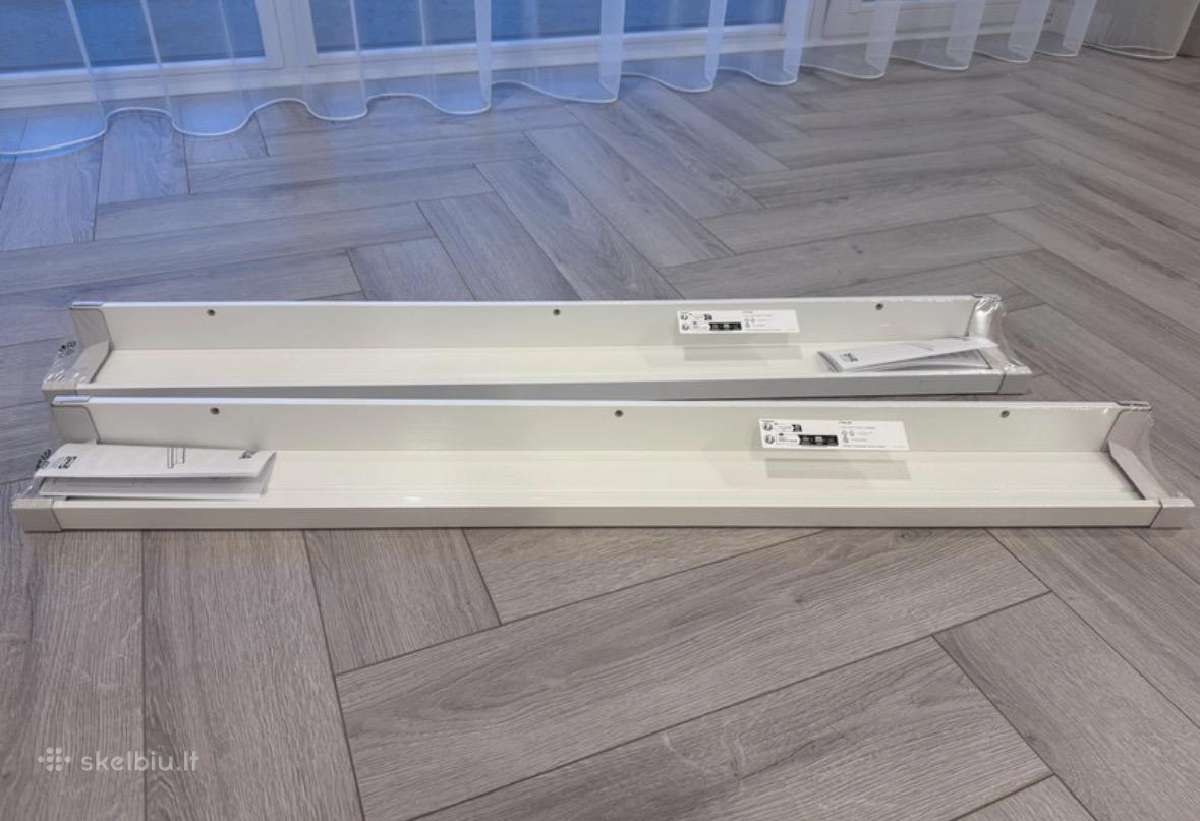 Ikea lentynos