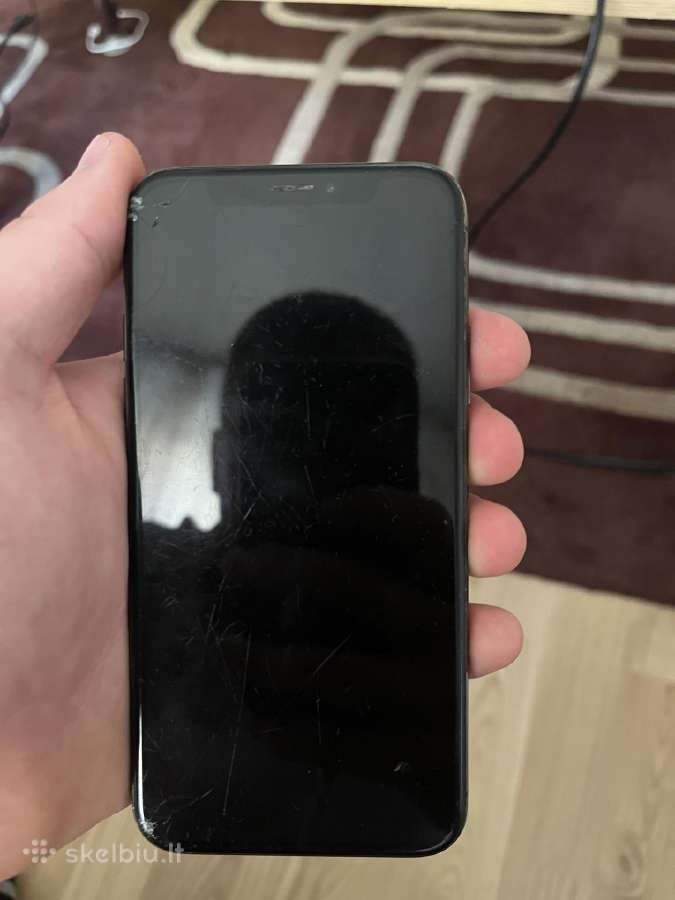 iPhone XS