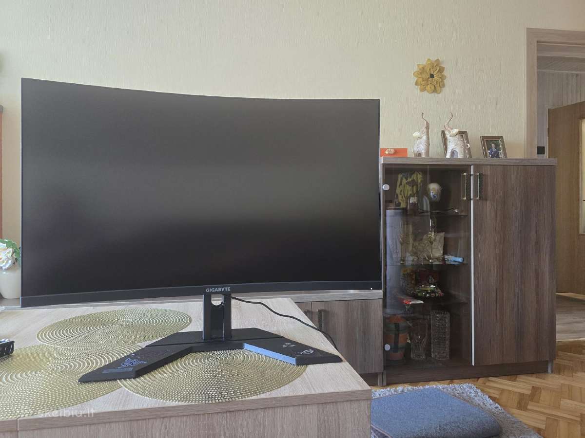 Monitorius Gigabyte M32uc 200 eurų - nuotraukos Nr. 3