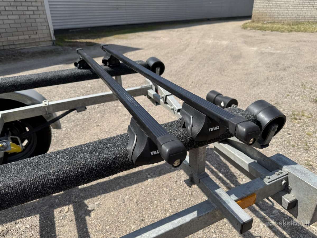 Thule Squarebar stogo bagažinės skersiniai