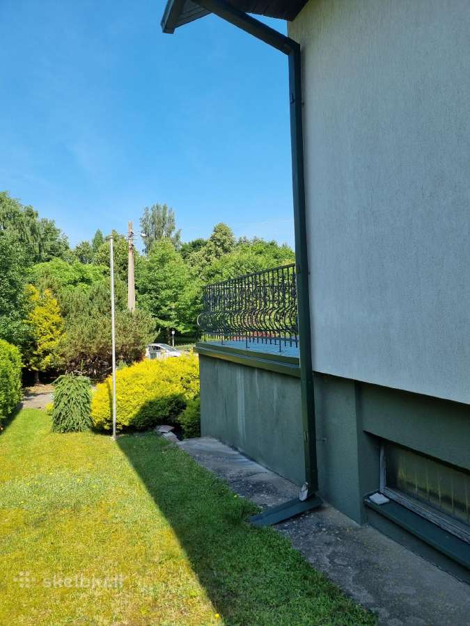 Utenos centre gamtos apsuptyje gyvenamas namas - nuotraukos Nr. 16
