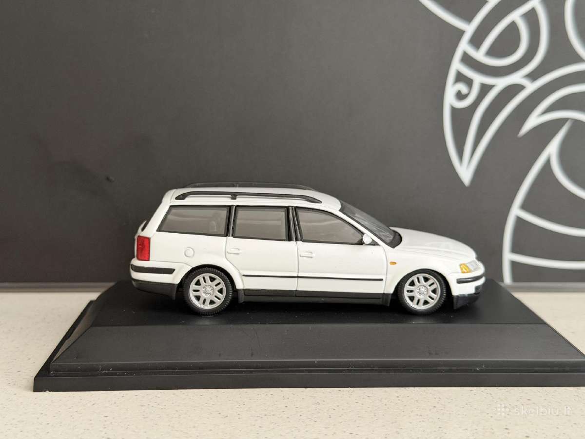 Volkswagen Passat Variant 1:43 - nuotraukos Nr. 8
