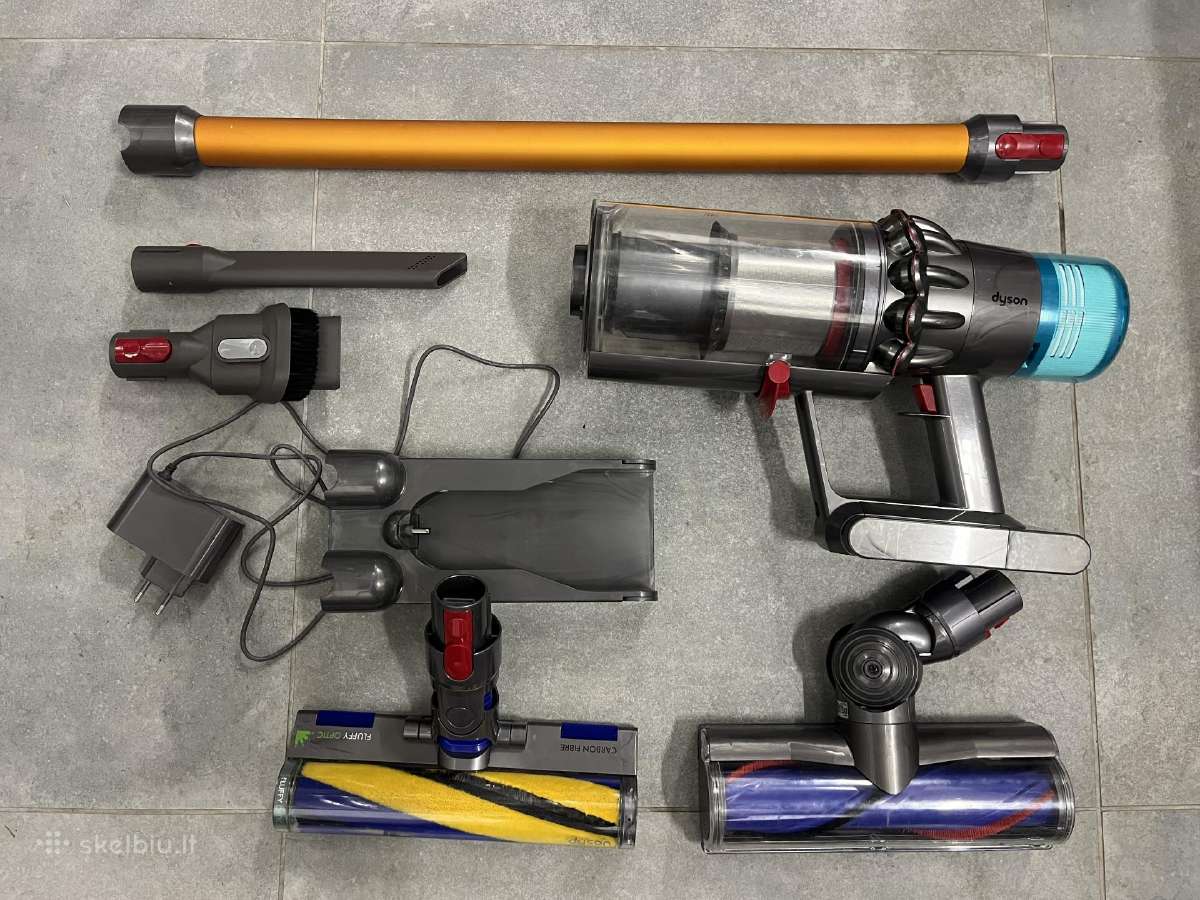 Dyson v11 absolute,komplekte v15 lazerinis angalis
