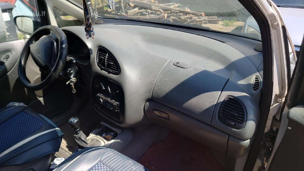 Parduodamas Ford Galaxy automobilis!
