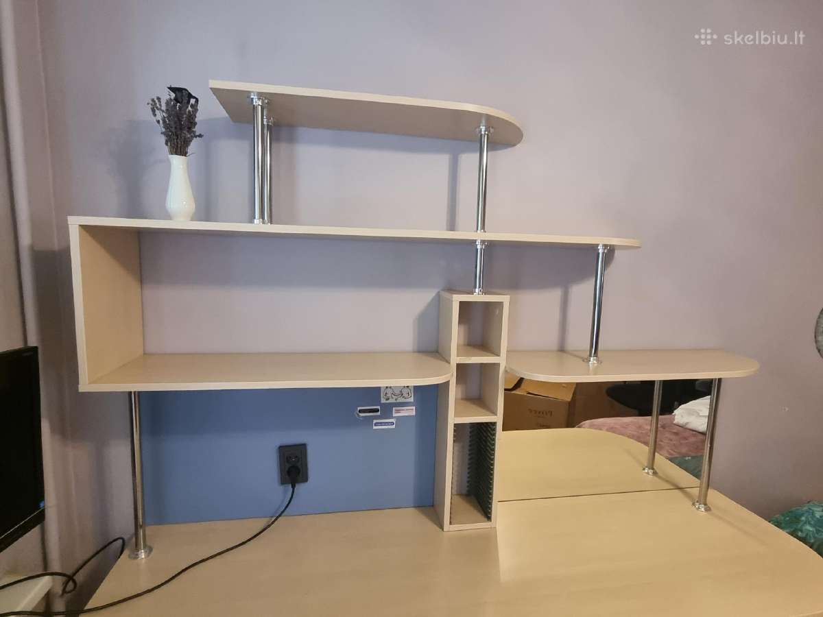 Rašomasis stalas, 2 stalčių komodėlės ir spinta - nuotraukos Nr. 2