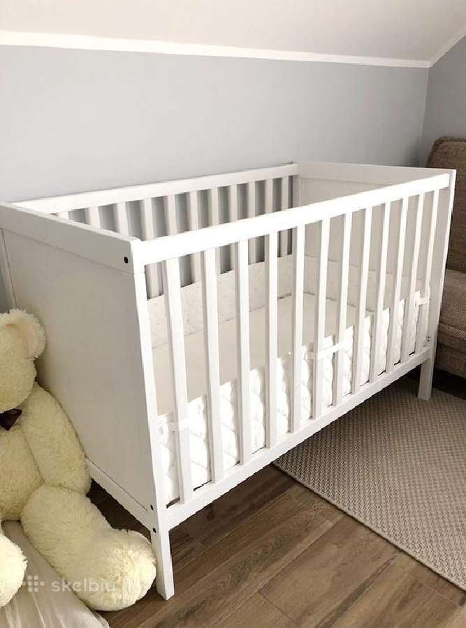 Tvirta Ikea lovytė 60x120cm