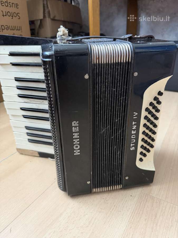 Senas nedidelis akordeonas Hohner