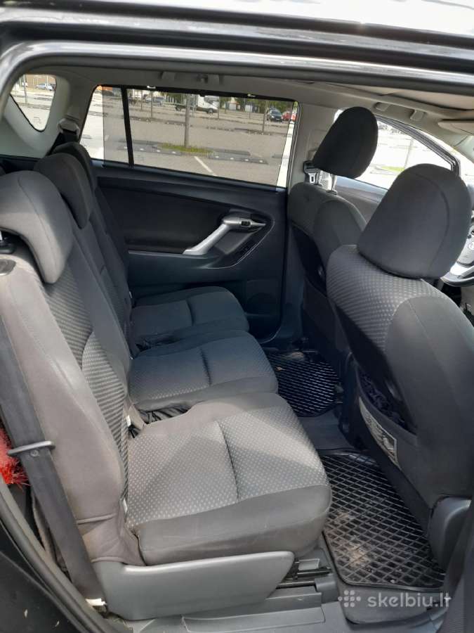 Parduodamas Toyota Verso - nuotraukos Nr. 8