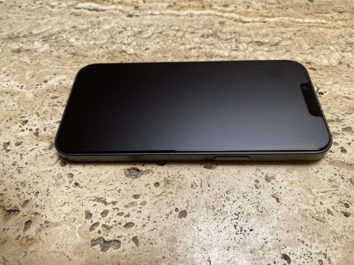 Apple iPhone 17e