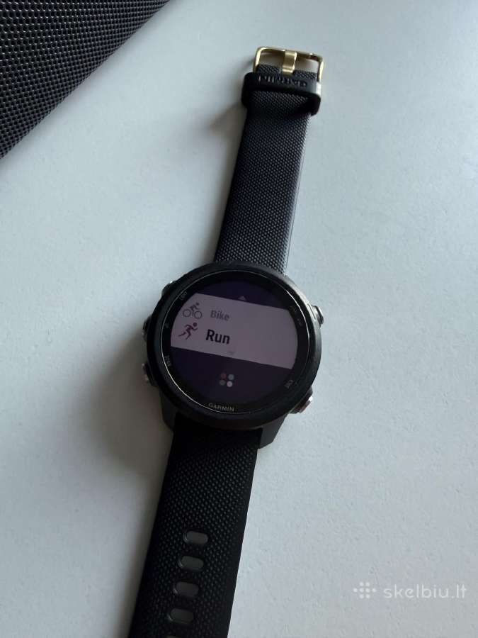 Garmin Forerunner 245