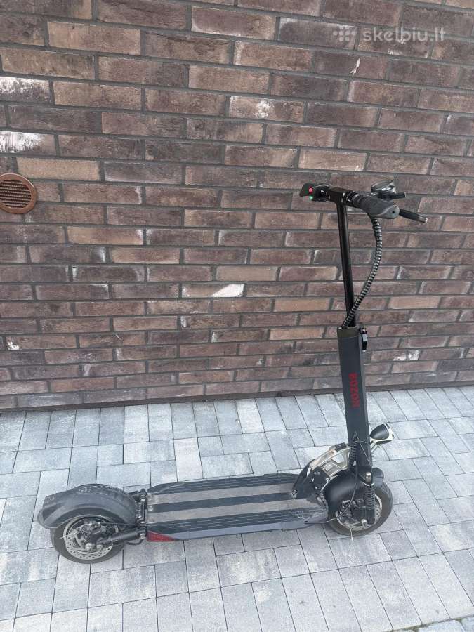 Elektrinis paspirtukas Bozon (geros būklės)