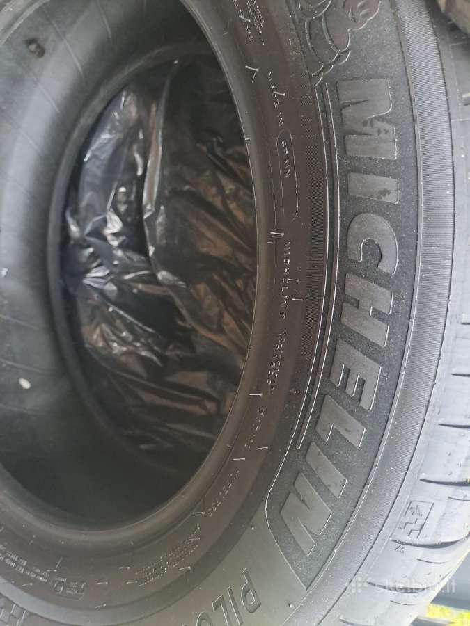 Parduodu Michelin 225/65 R 17 - nuotraukos Nr. 4