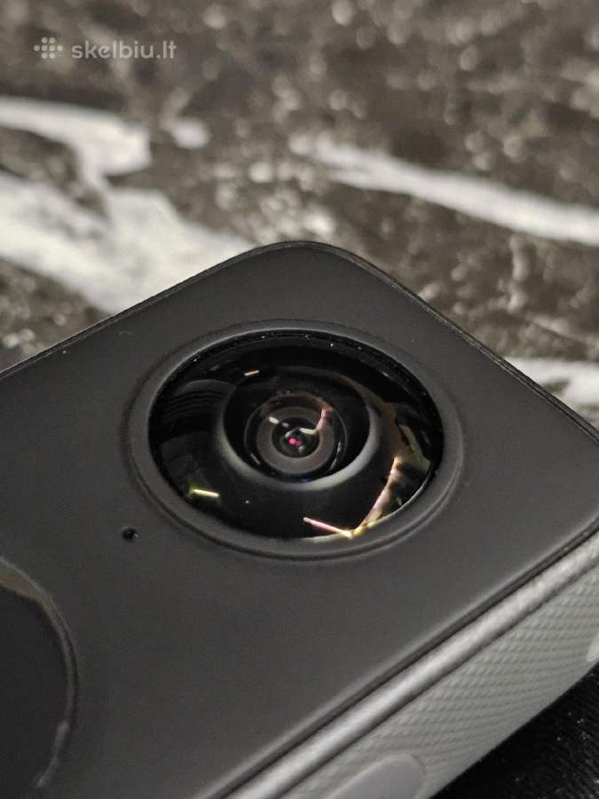 Insta360 X2