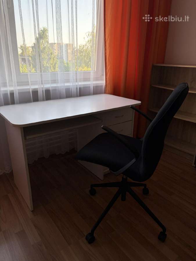 Rašomasis stalas + kėdė