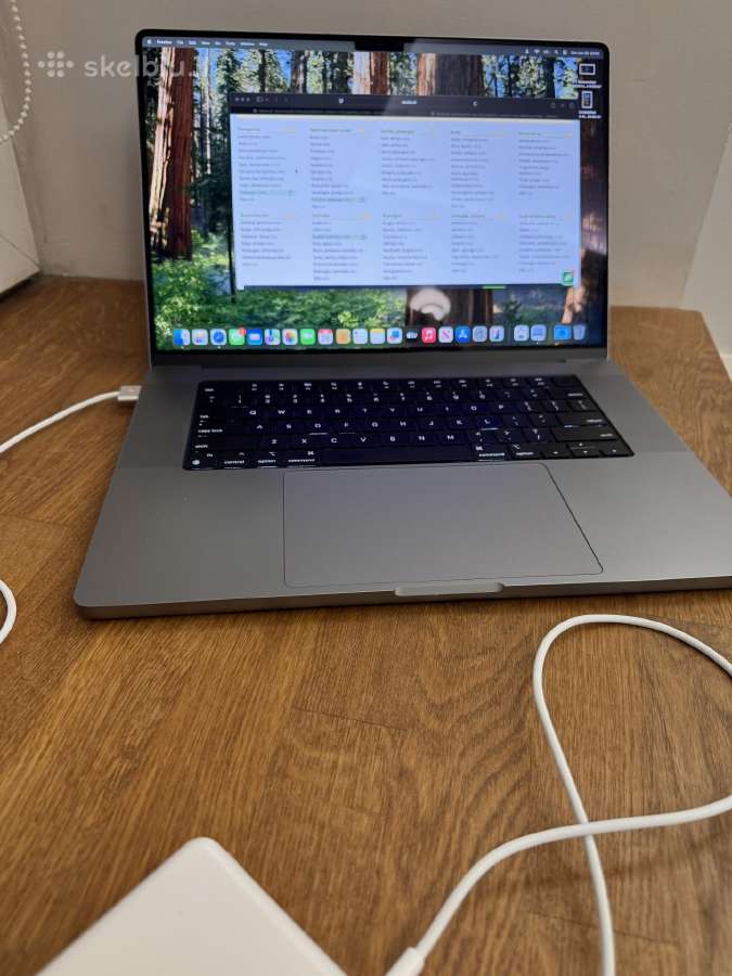 Apple MacBook M1 Pro - 32gb, 512gb HDD