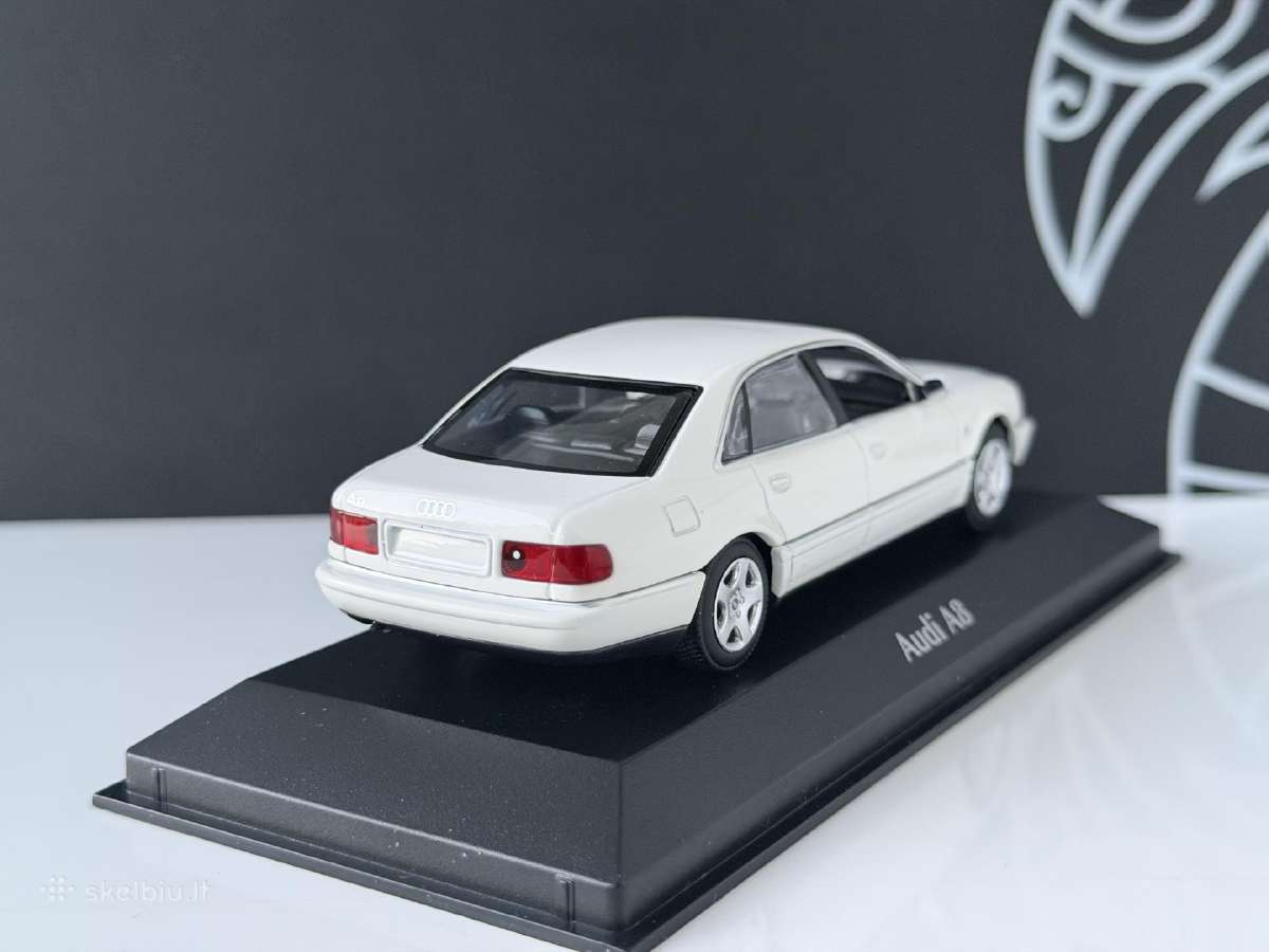 Audi A8 D2 1:43 - nuotraukos Nr. 7