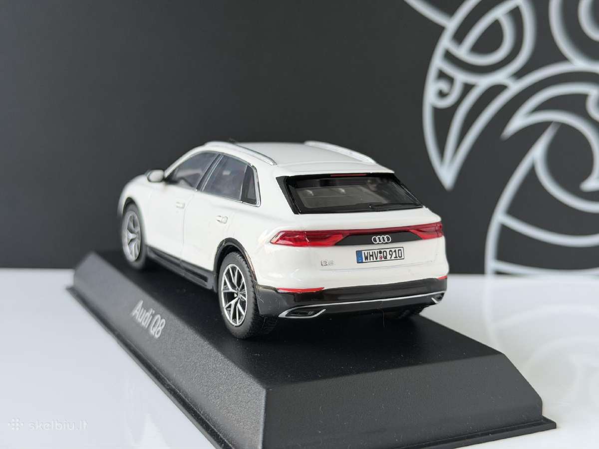 Audi Q8 1:43 - nuotraukos Nr. 6
