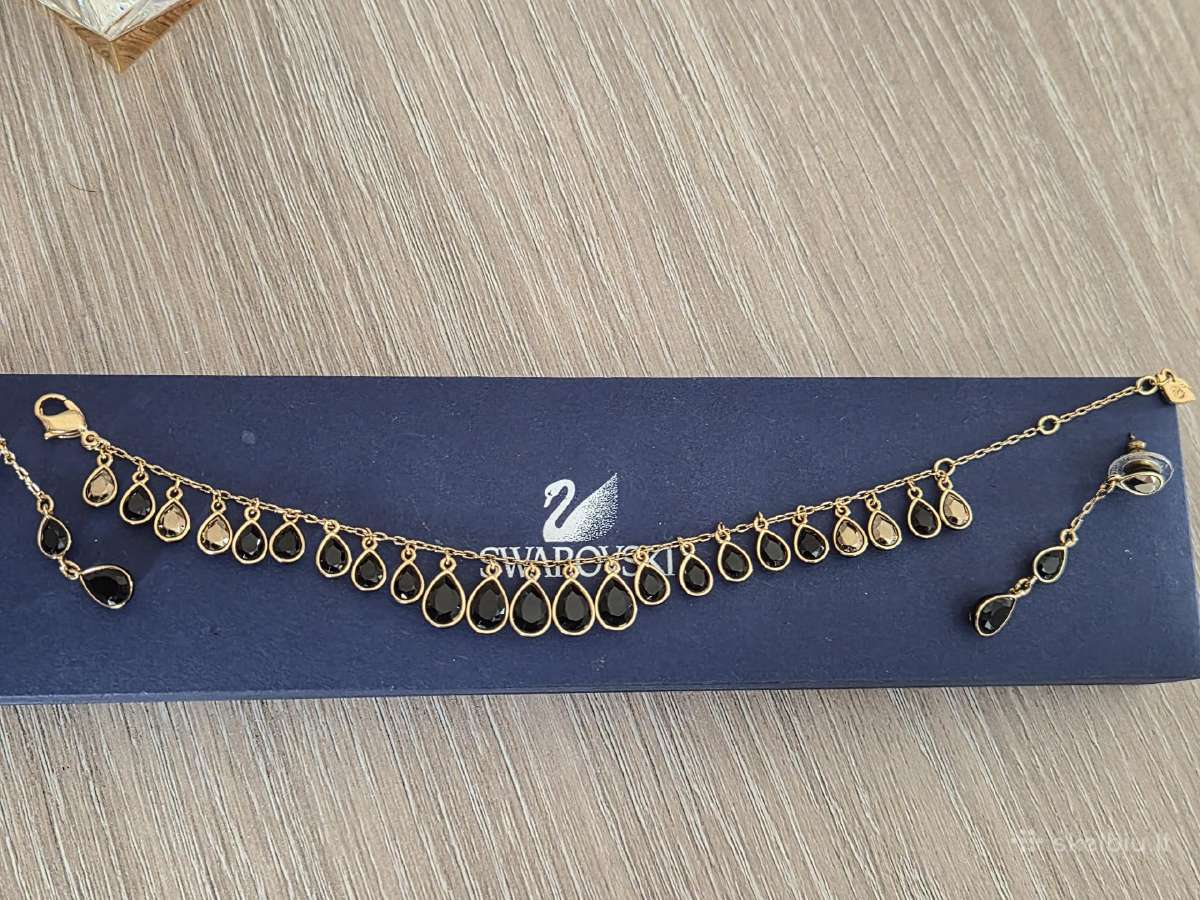 Swarovski komplektas