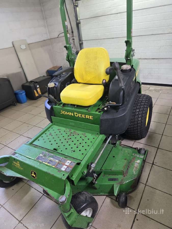 Nulinio apsisukimo John deere 997 dyzelinis