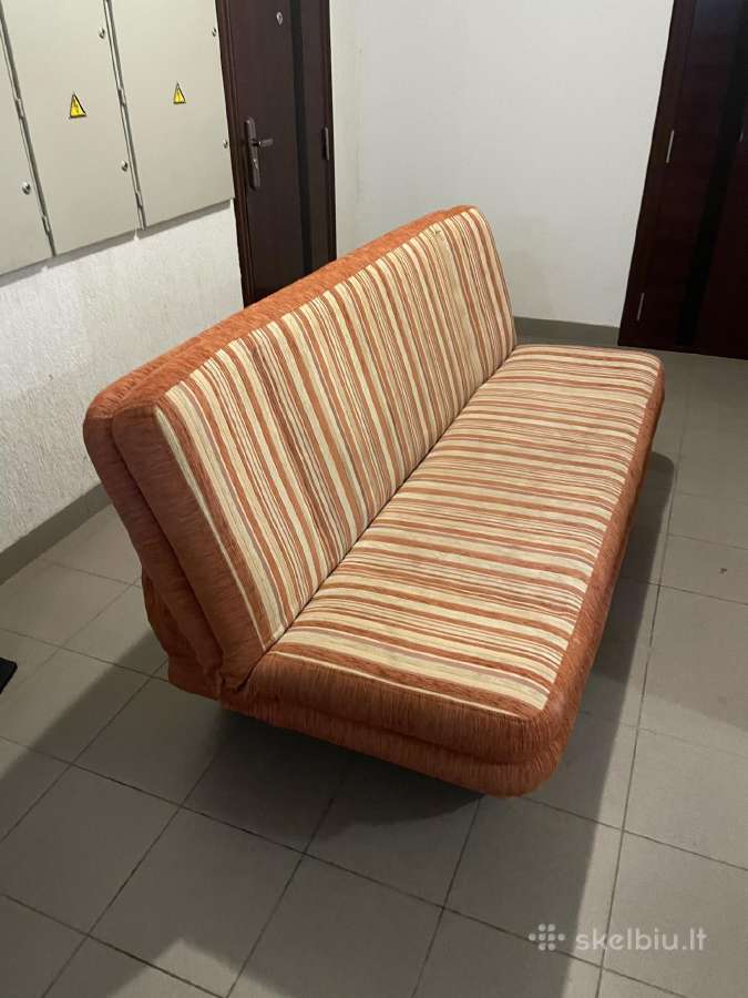 Dovanoju sofa lova
