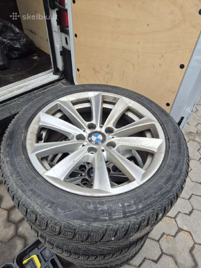 Bmw r17 lieti ratlankiai su žieminėm padangomis