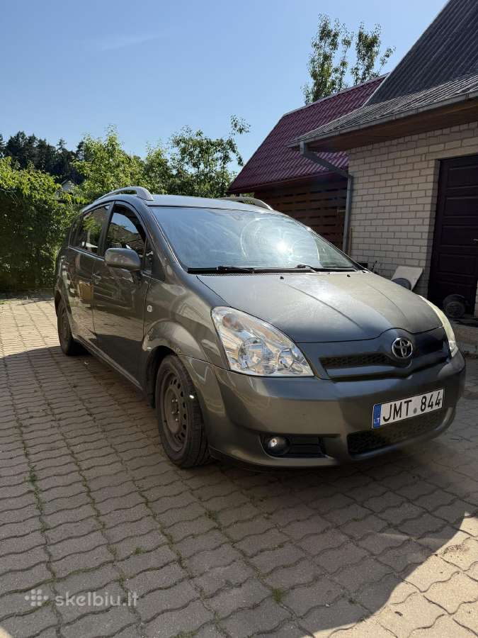 Toyota corolla verso
