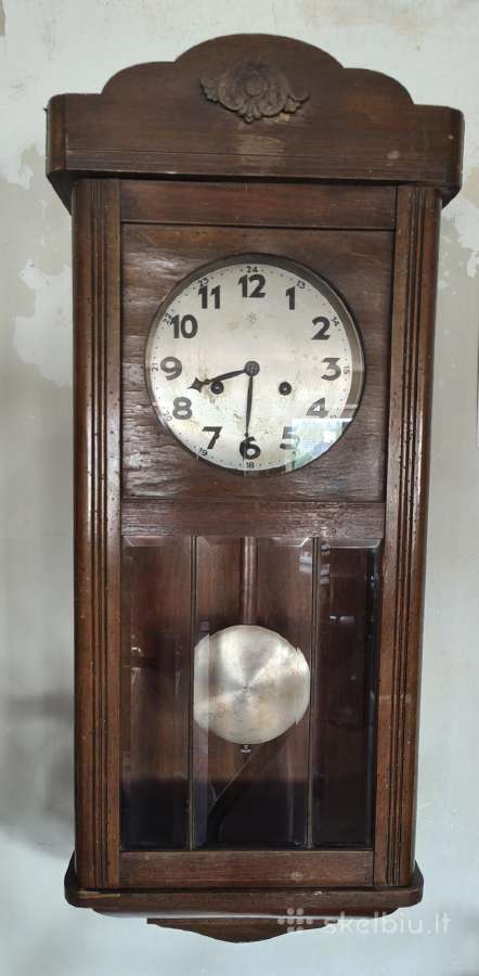 Junghans sieninis laikrodis
