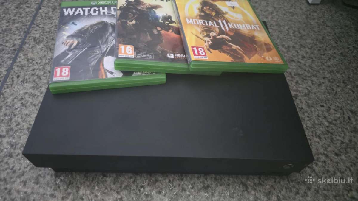Xbox one x 1tb