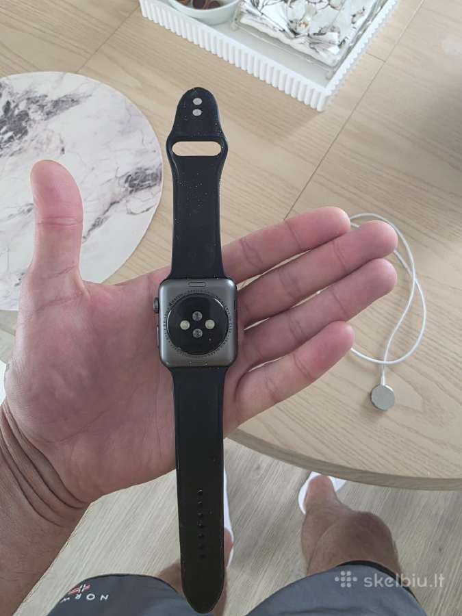 Apple whatch serries 8