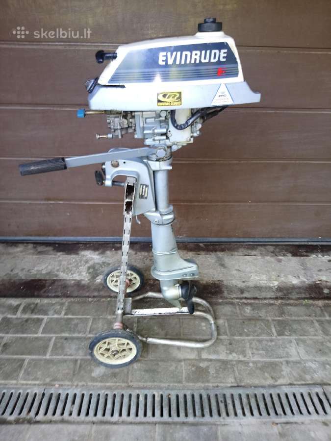 Evinrude 4