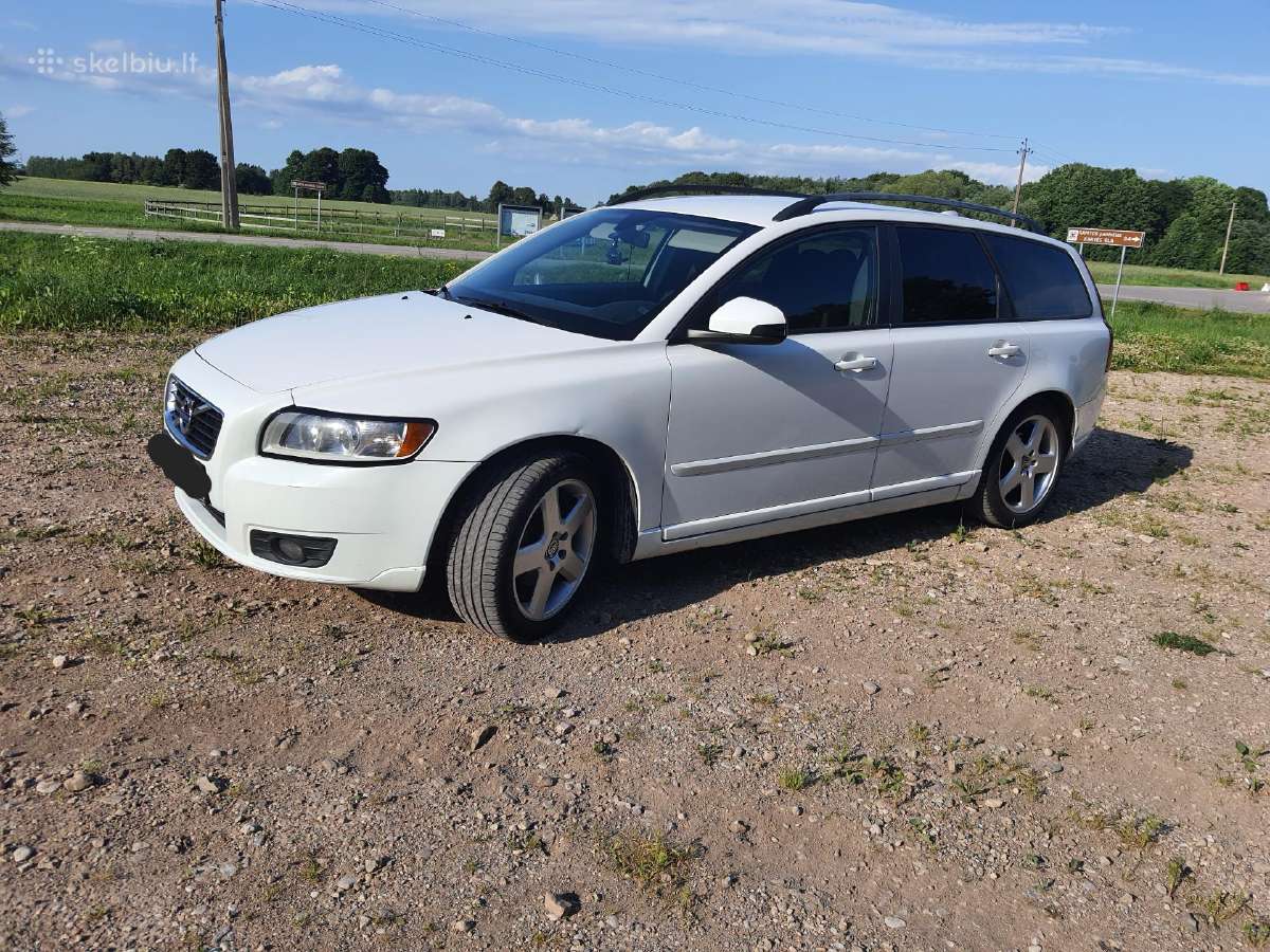 Volvo V50