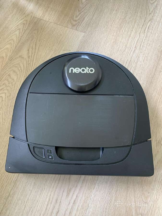 Parduodamas Neato D6 Connected robotas siurblys