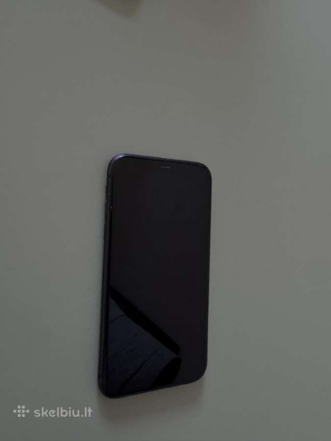 iPhone 11