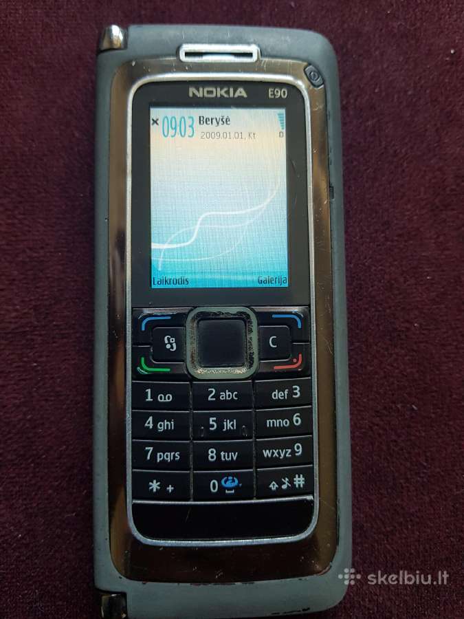Nokia e90
