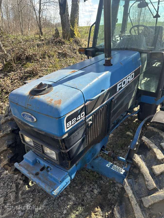 Ford 8240 - nuotraukos Nr. 8