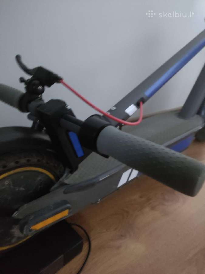 Xiaomi Mi Electric Scooter 3 - nuotraukos Nr. 2