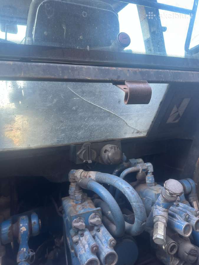 Ford 8240 - nuotraukos Nr. 18
