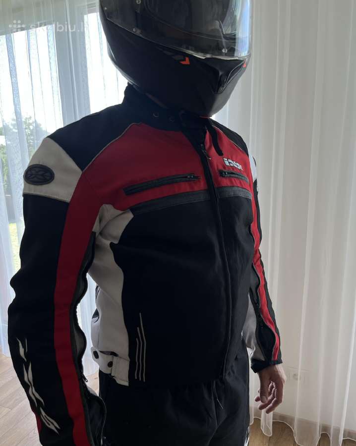 Moto striuke ixs M