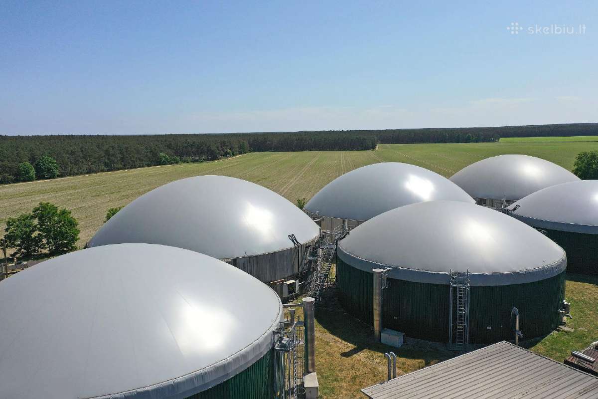 Darbas Vokietijoje, sandėlyje. Tentų gamyba.