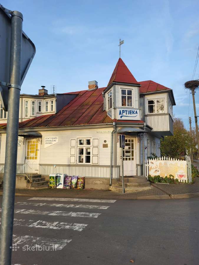 Gyyvenamasis namas su garažu