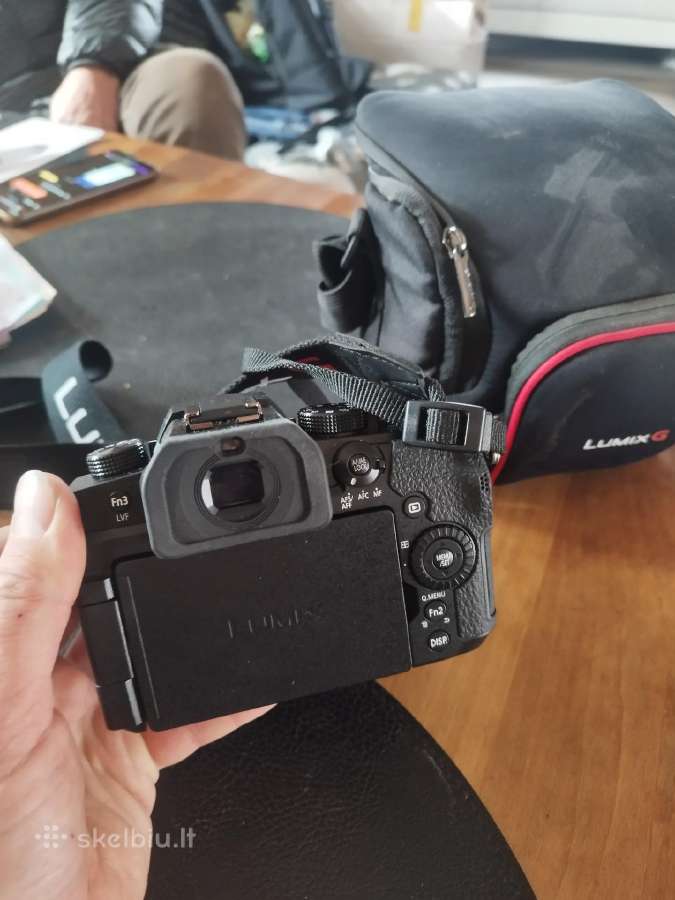 Panasonic lumix g90