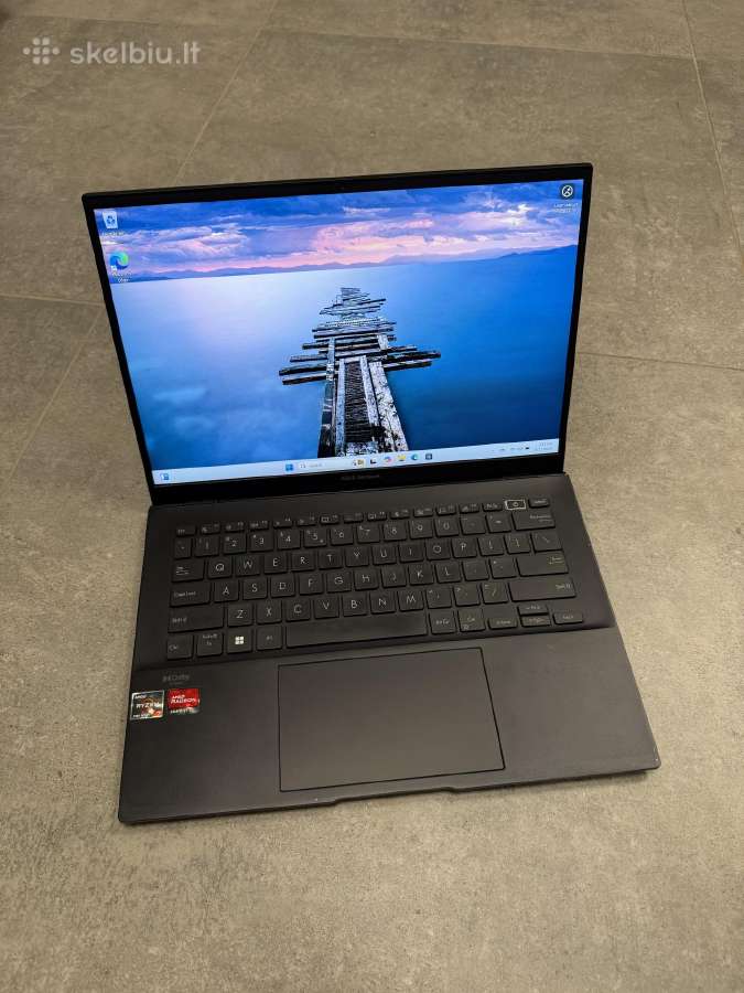 Asus Zenbook 14" Ryzen 7 / 16gb / 512ssd