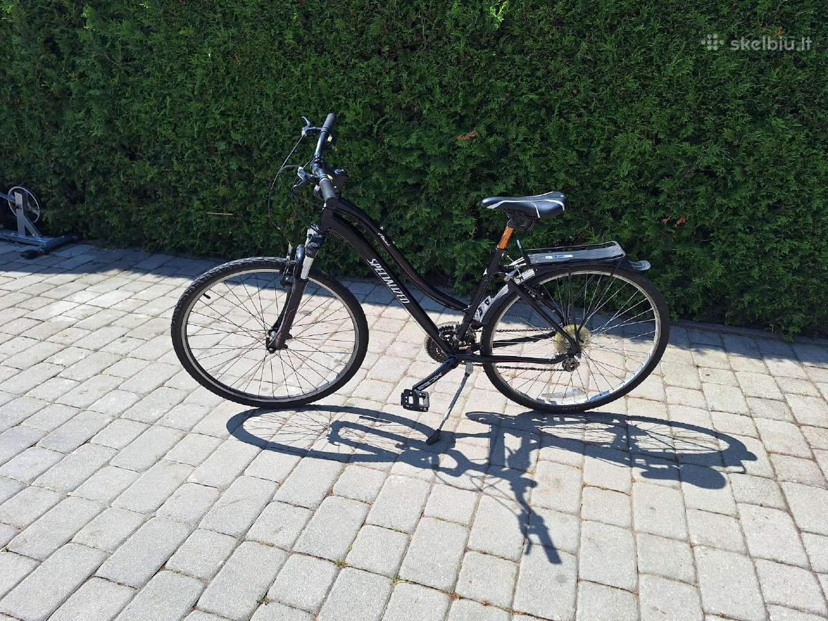 Specialized ariel moteriskas