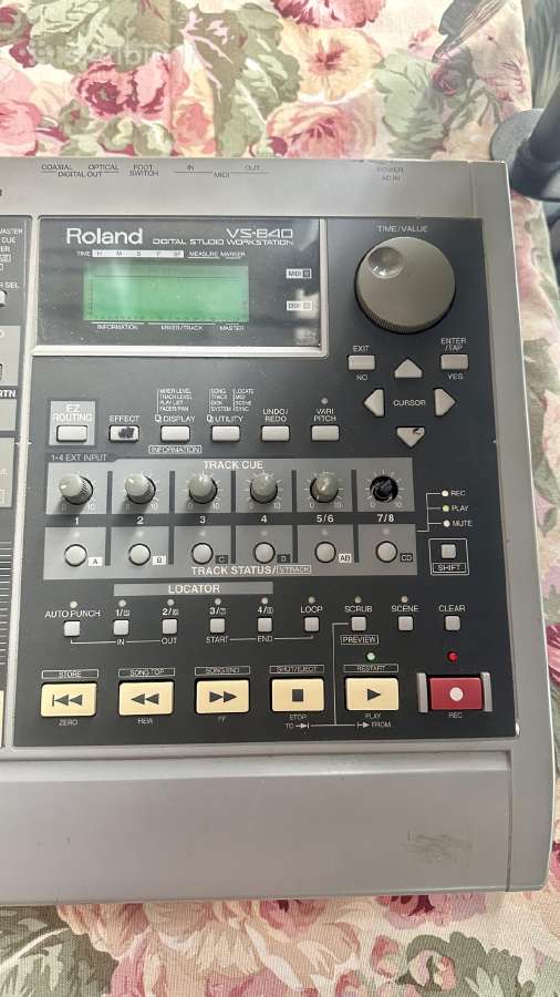 Roland Vs-840 skaitmeninė studijinė darbo stotis - nuotraukos Nr. 3